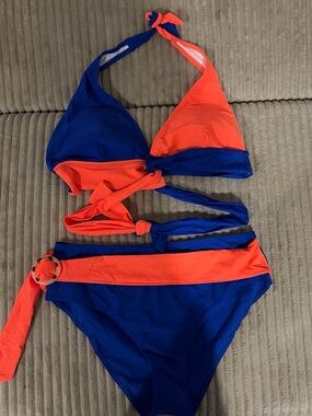 Two peice bathing suit. NEW NEVER WORN